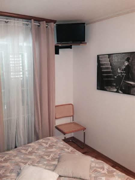 Hotel De La Place Веве Экстерьер фото